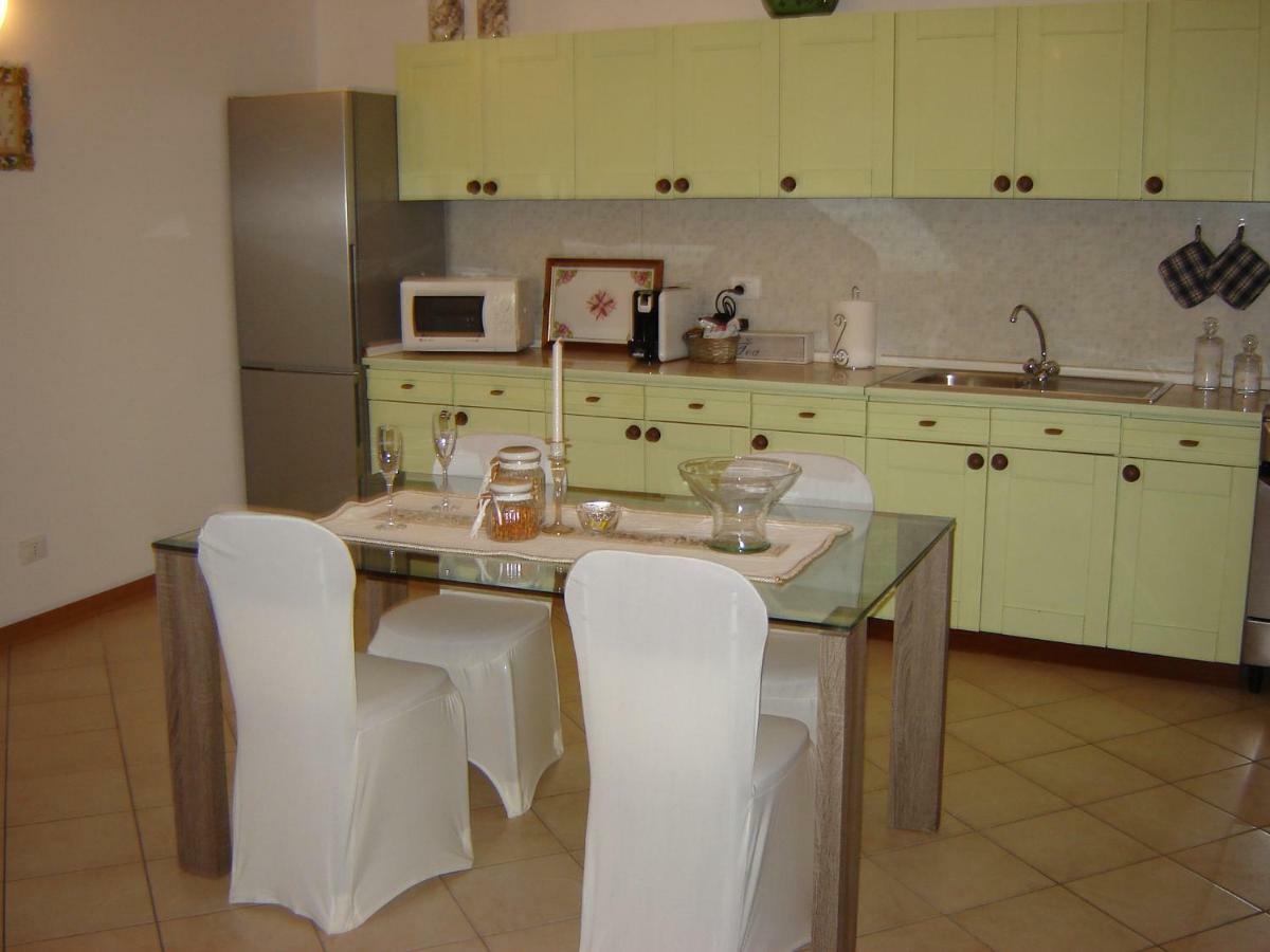 Casa Del Sole Appartamento N° 2 White And Gold Room Gavardo Exteriör bild