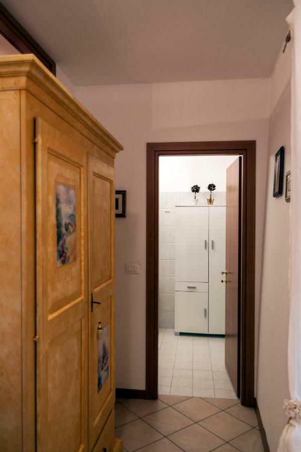 Casa Del Sole Appartamento N° 2 White And Gold Room Gavardo Exteriör bild